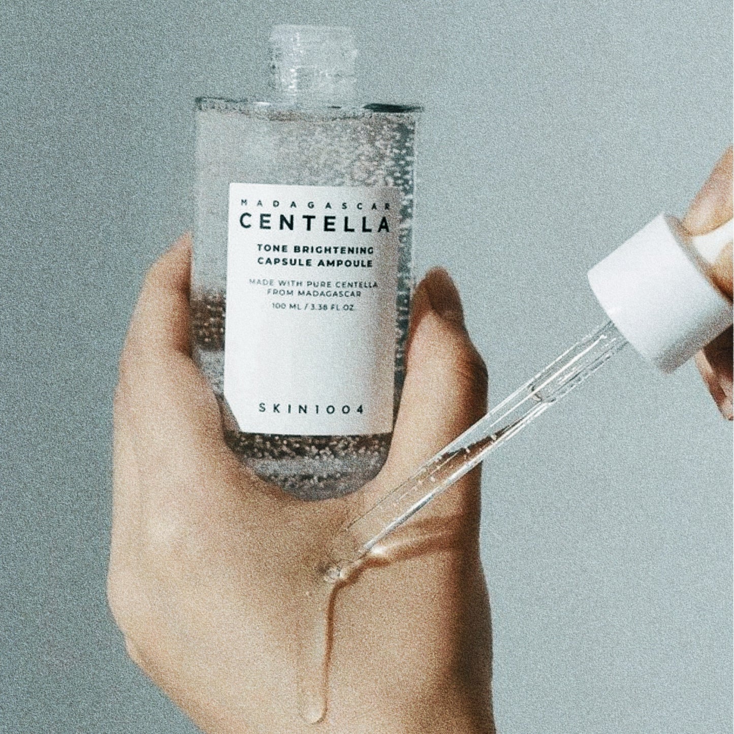 Madagascar Centella Tone Brighting Capsule Ampoule(100ml)