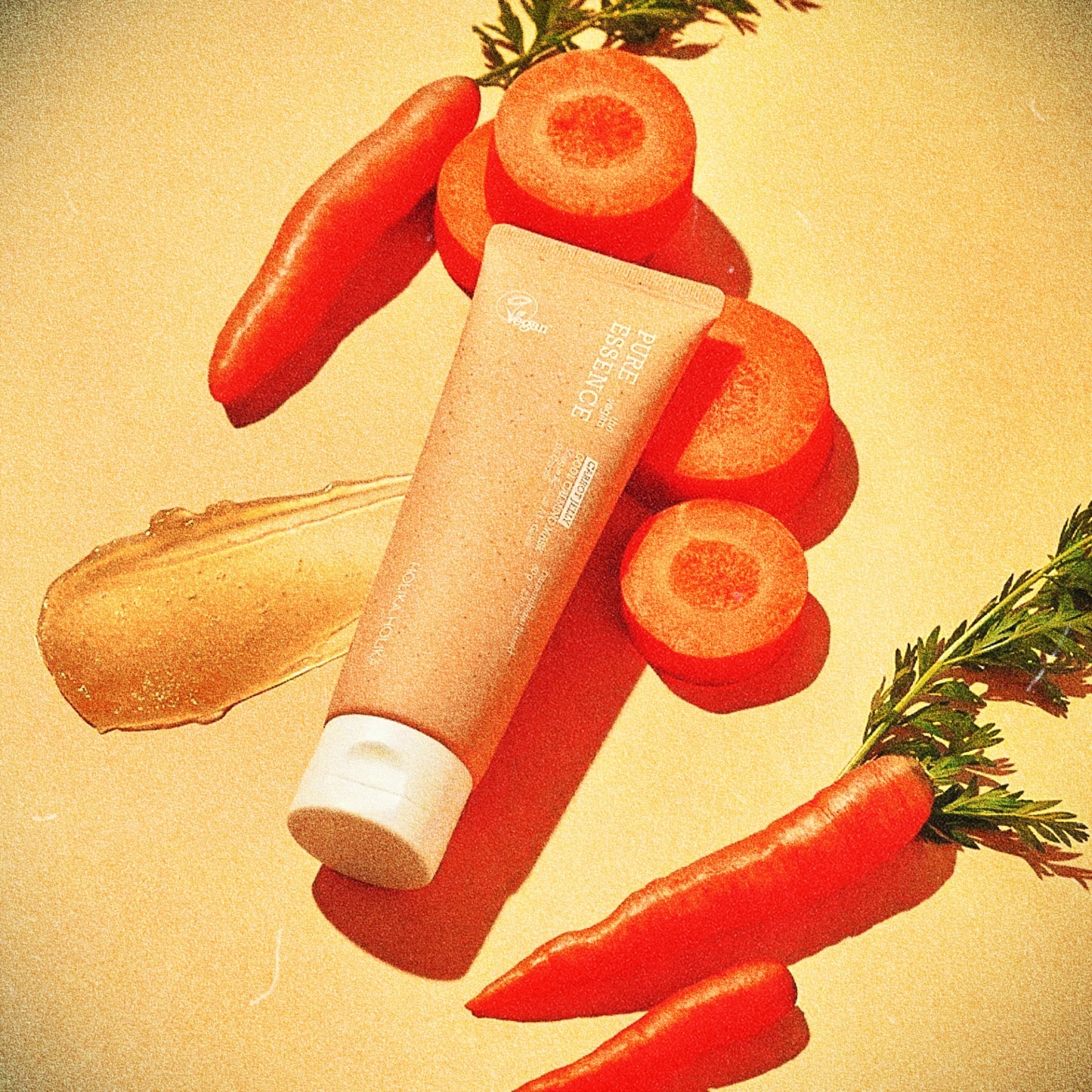 Holika Holika Pure Essence The Vegan Carrot Jelly Cool Calming Mask (80g)