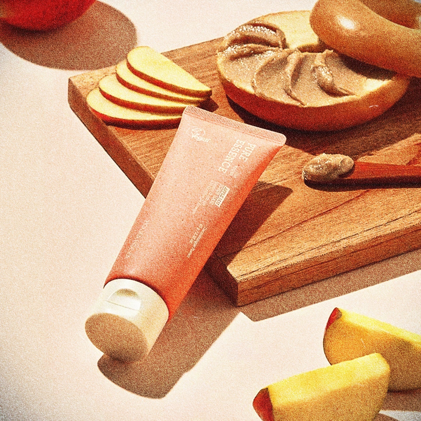 Holika Holika Pure Essence the Vegan Apple Jam Scrub Mask (80g)